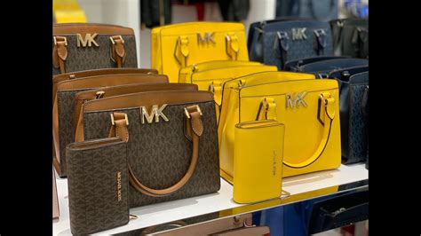 michael kors outlet online clearance|michael kors official outlet online.